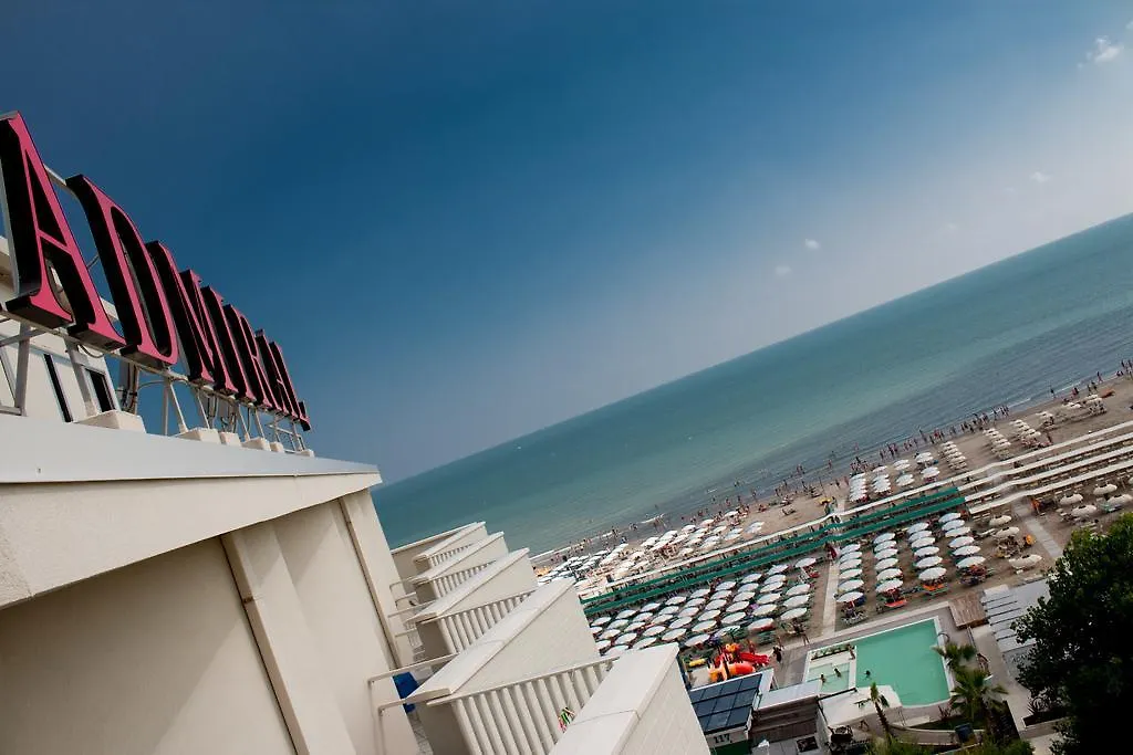 Hotel Admiral - On The Beach Riccione 3*,