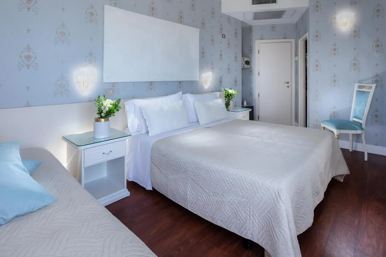 Hotel Admiral - On The Beach Ριτσιόνε