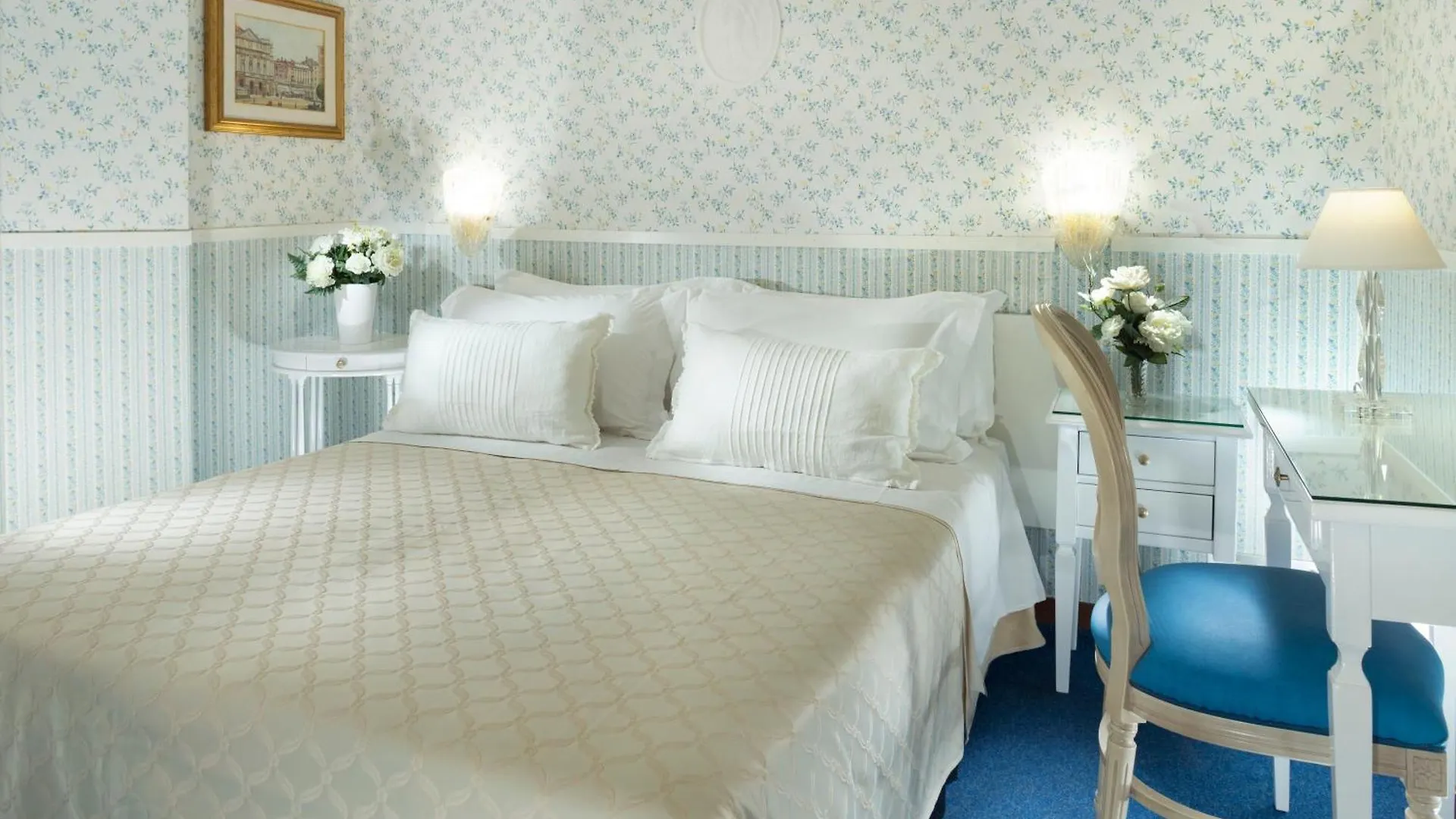 ***  Hotel Admiral - On The Beach Riccione Italie