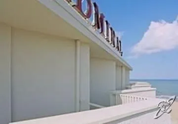 Hotel Admiral - On The Beach Ριτσιόνε 3*,
